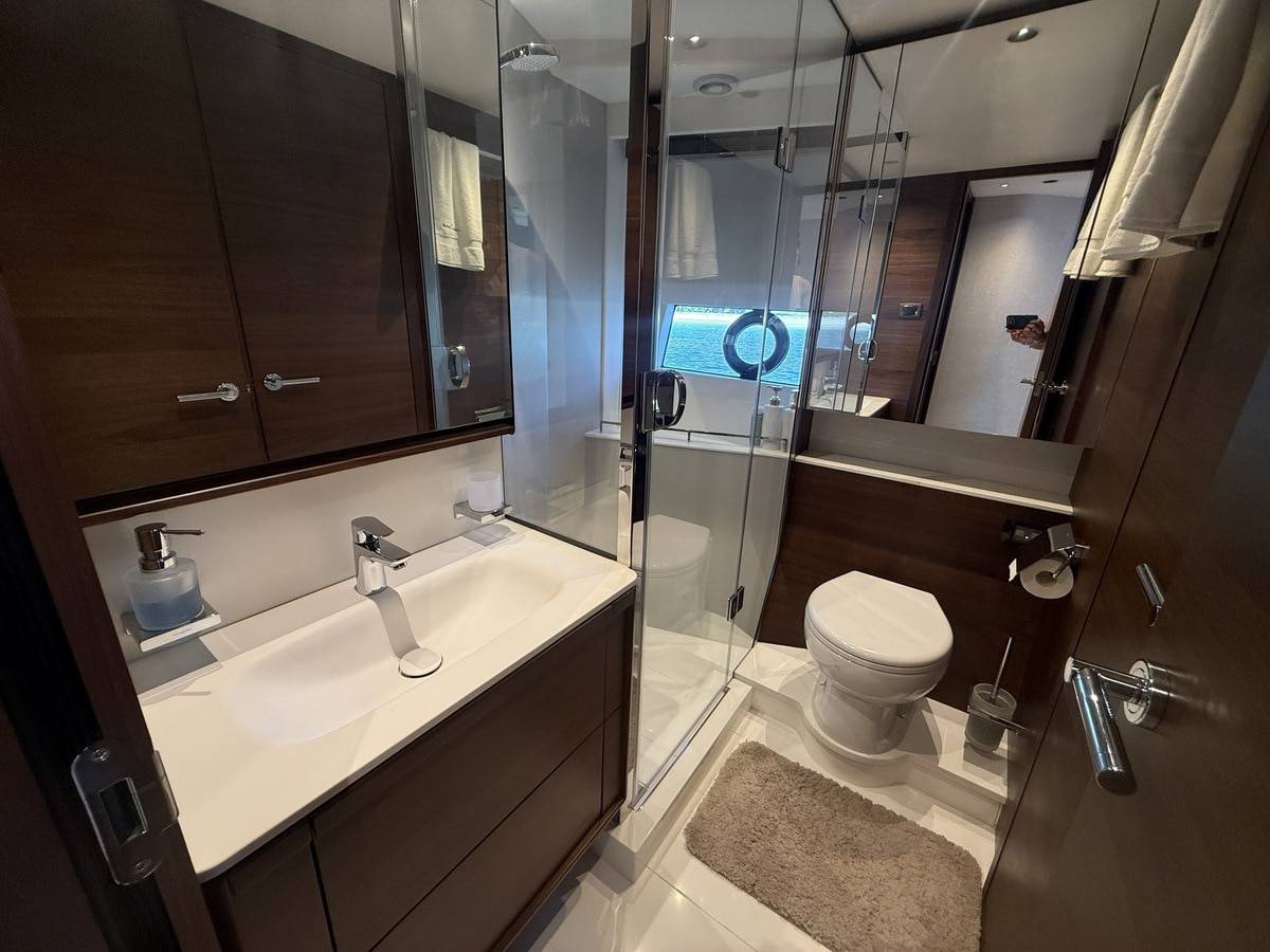 Princess 65