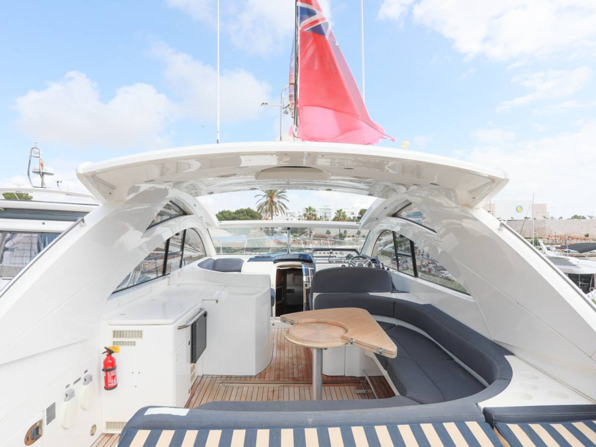Fairline 47