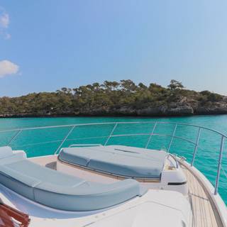 Boat image 13