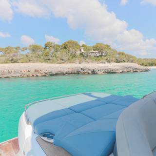 Boat image 18
