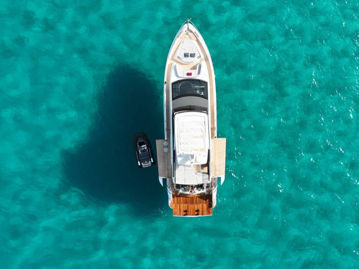Fairline 58