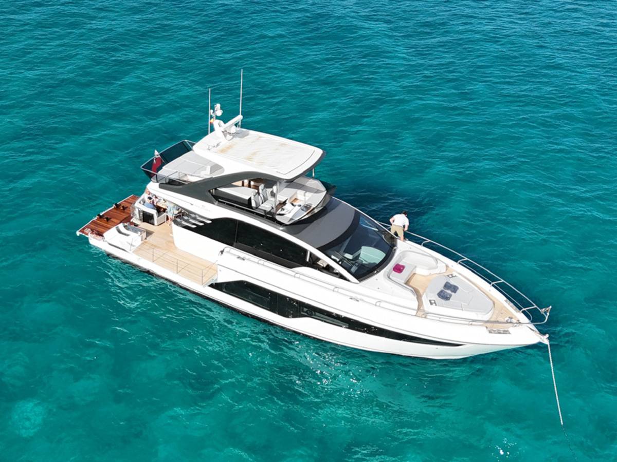 Fairline 58