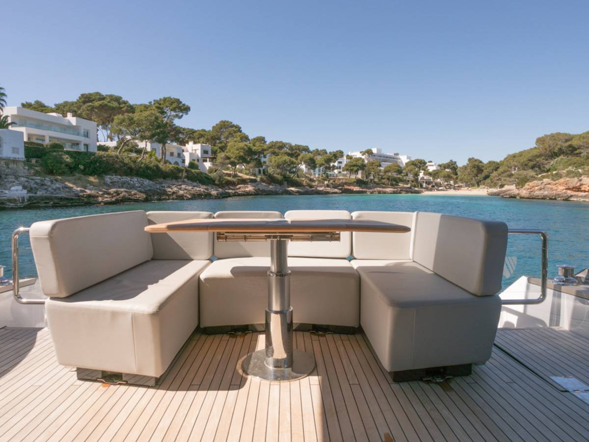 Fairline 58