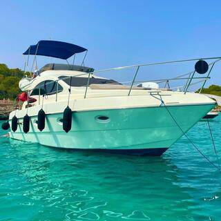 Boat image 1