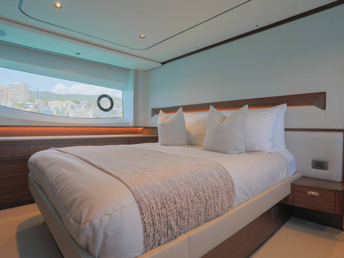 Princess 65