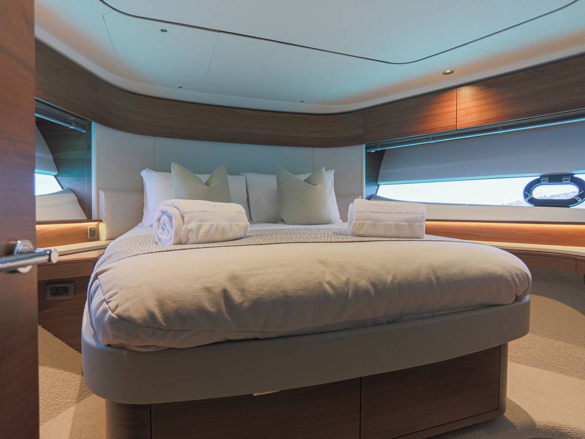 Princess 65