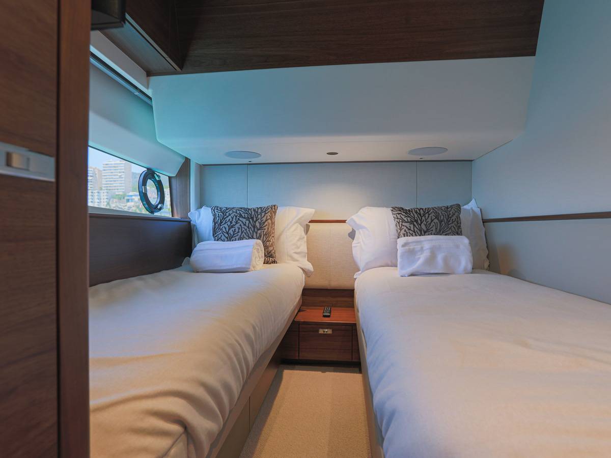 Princess 65
