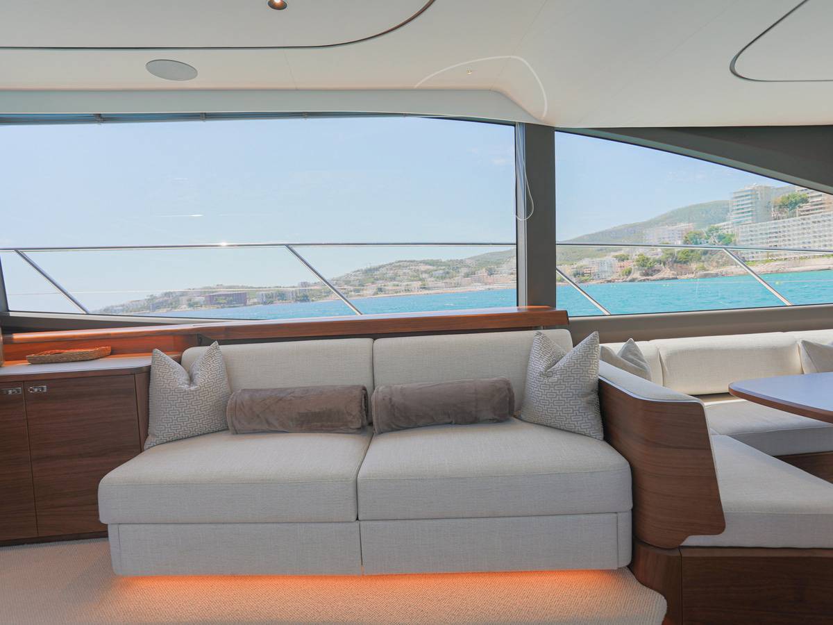 Princess 65