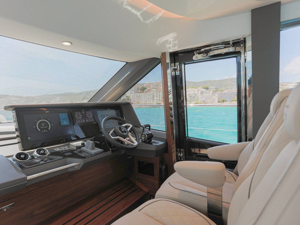 Princess 65