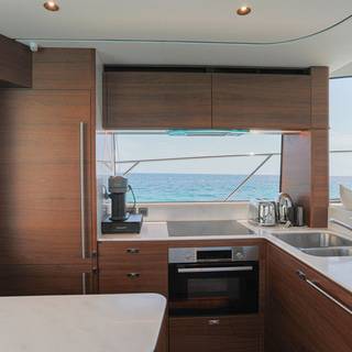 Boat image 12