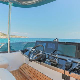 Boat image 26