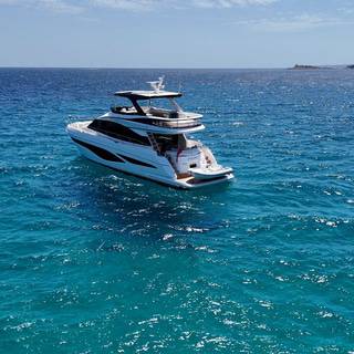 Boat image 3