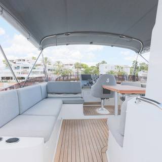 Boat image 9