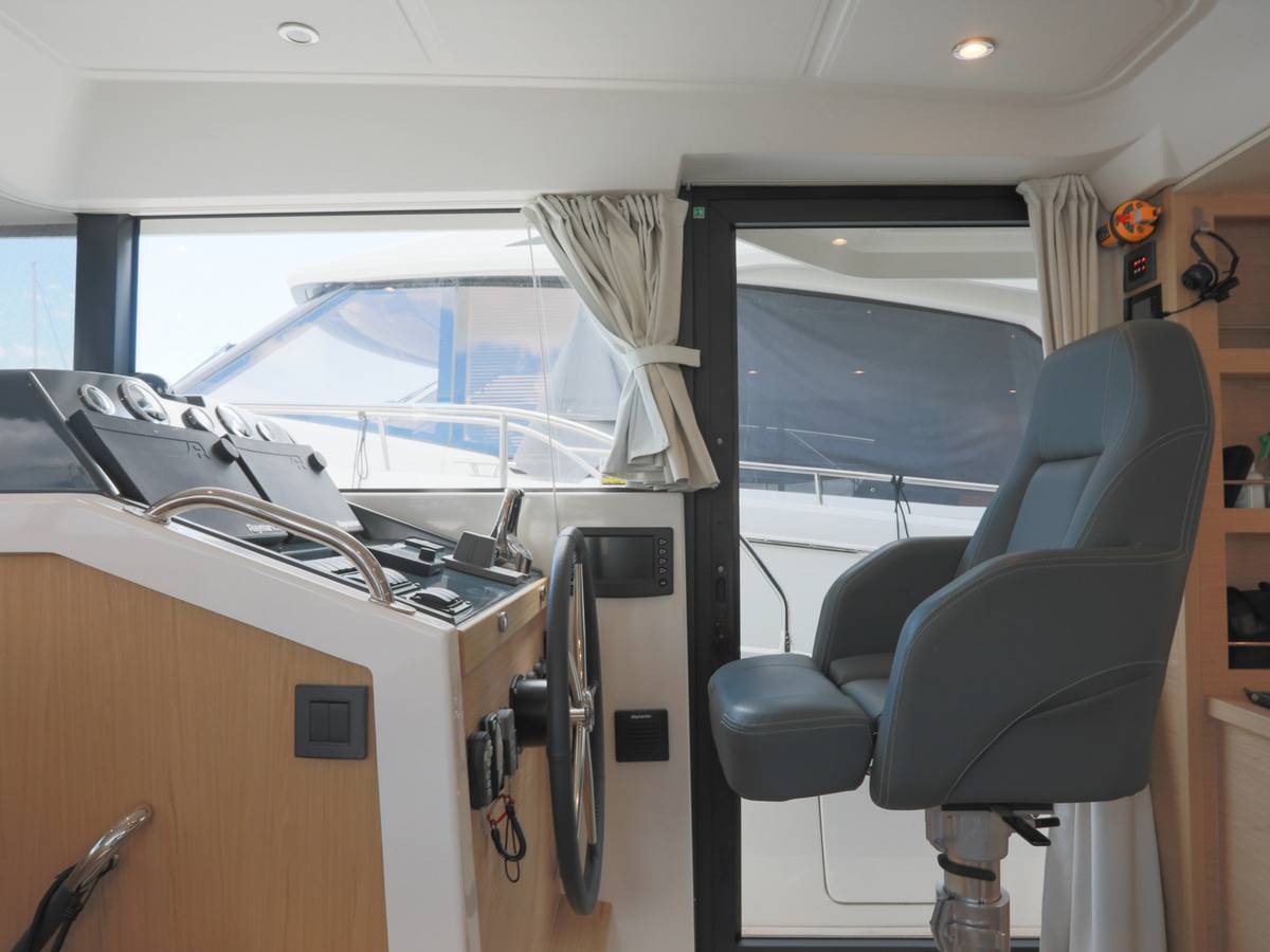 Beneteau 48