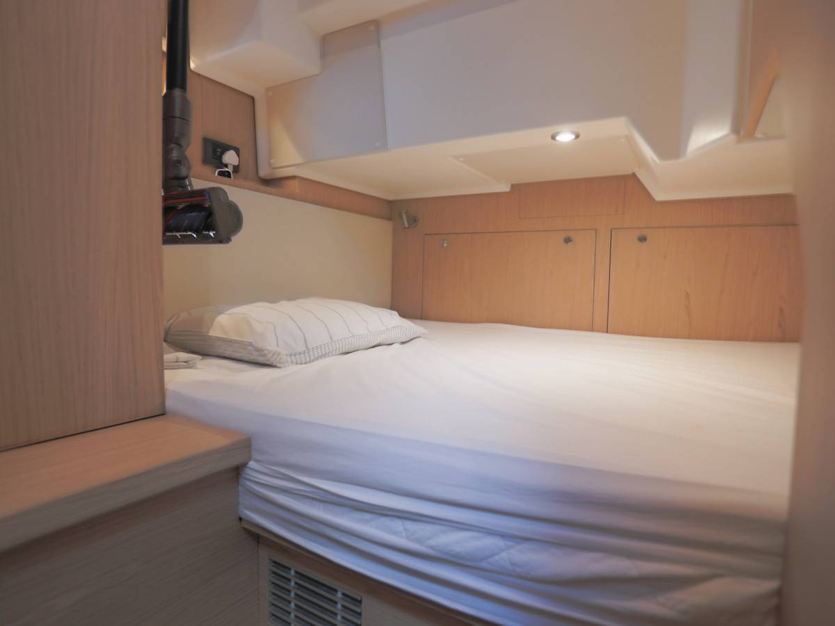 Beneteau 48
