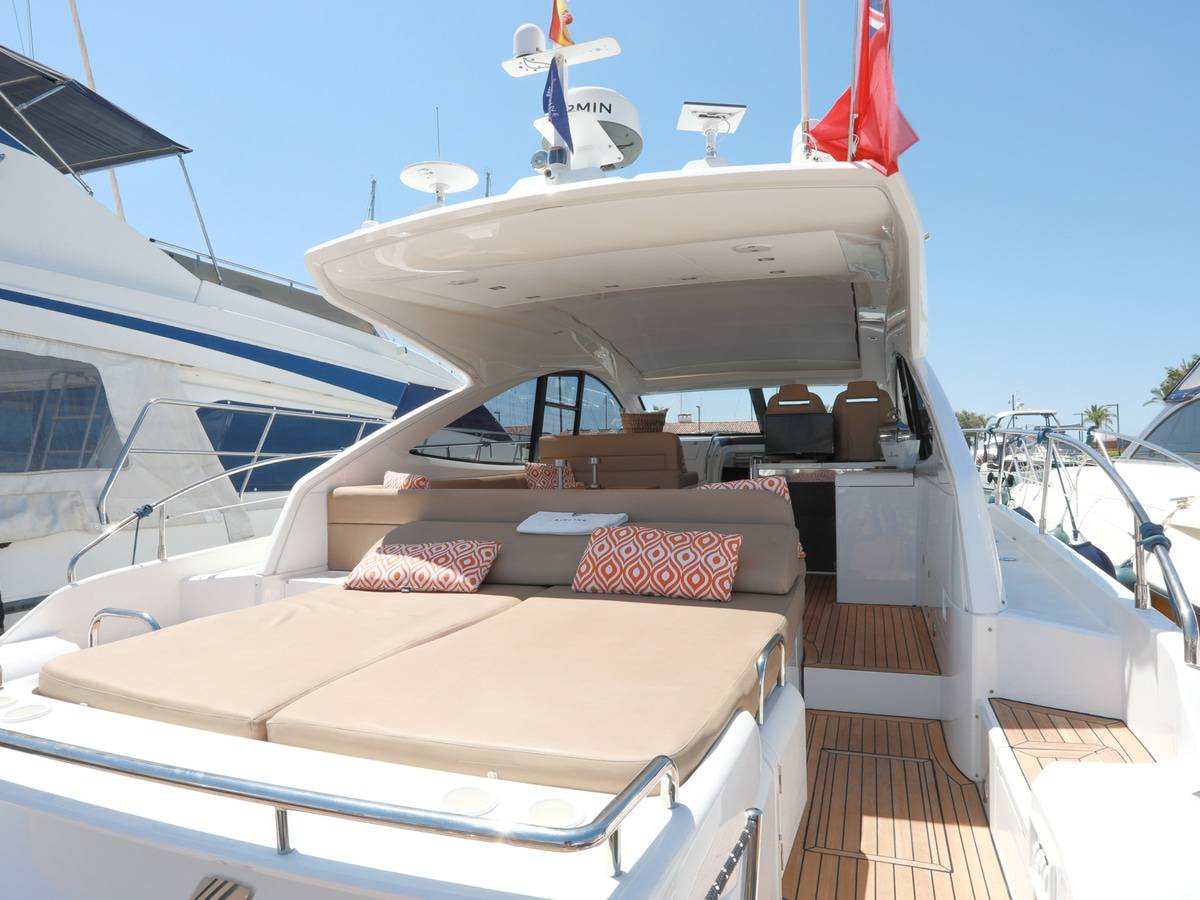 Fairline 48