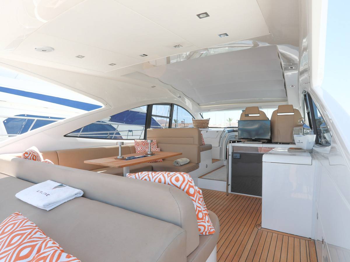 Fairline 48