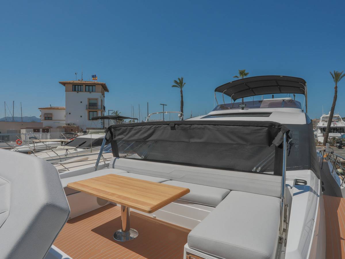 Sunseeker 75
