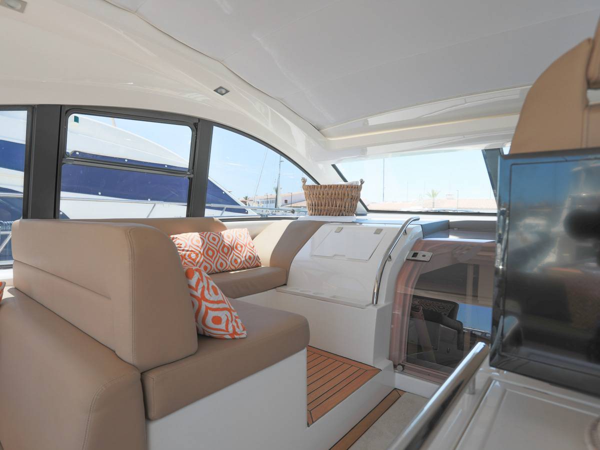 Fairline 48