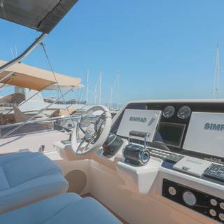 Boat image 5