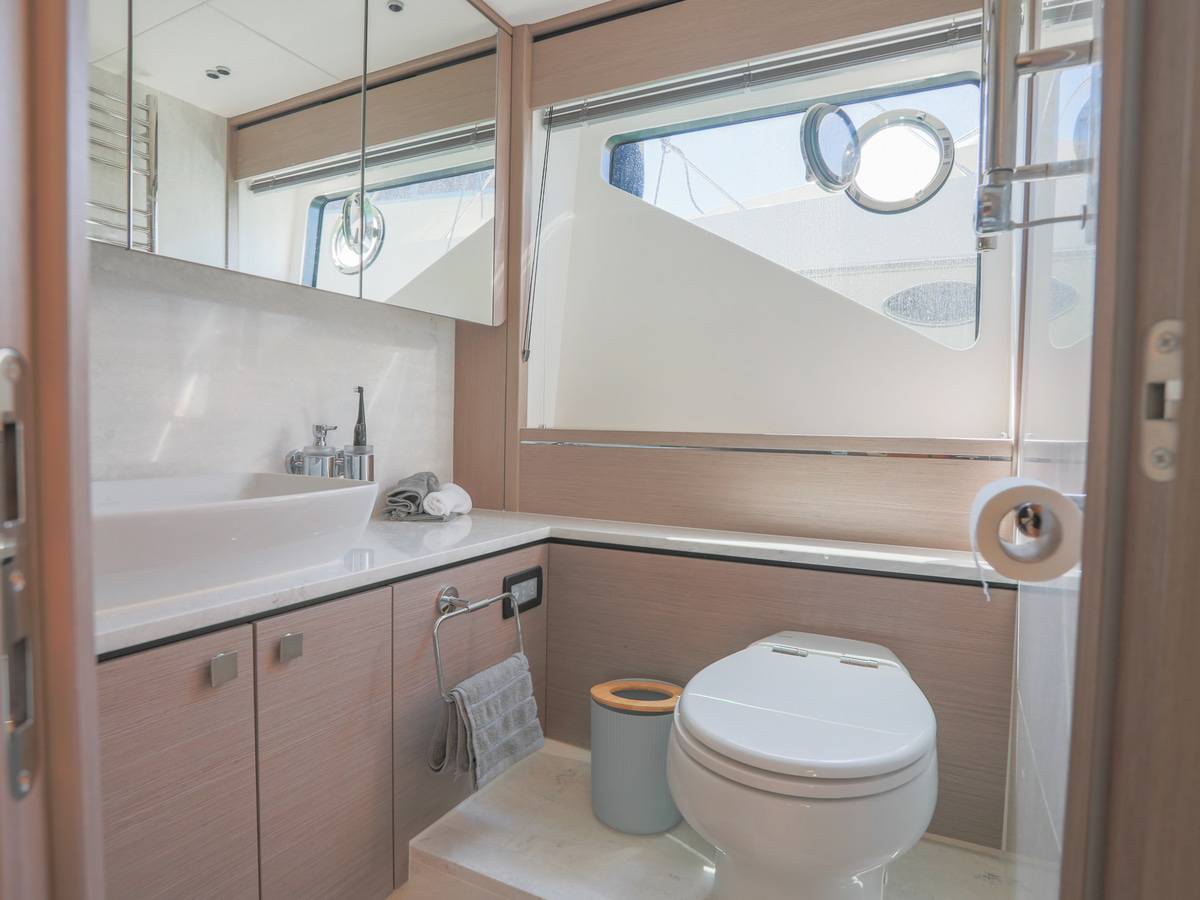 Sunseeker 75
