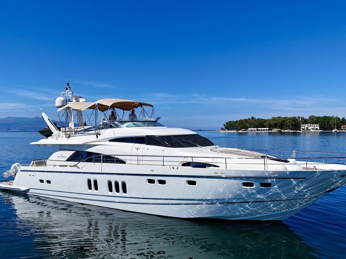 Fairline 78