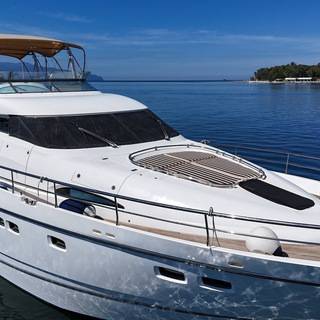 Boat image 13