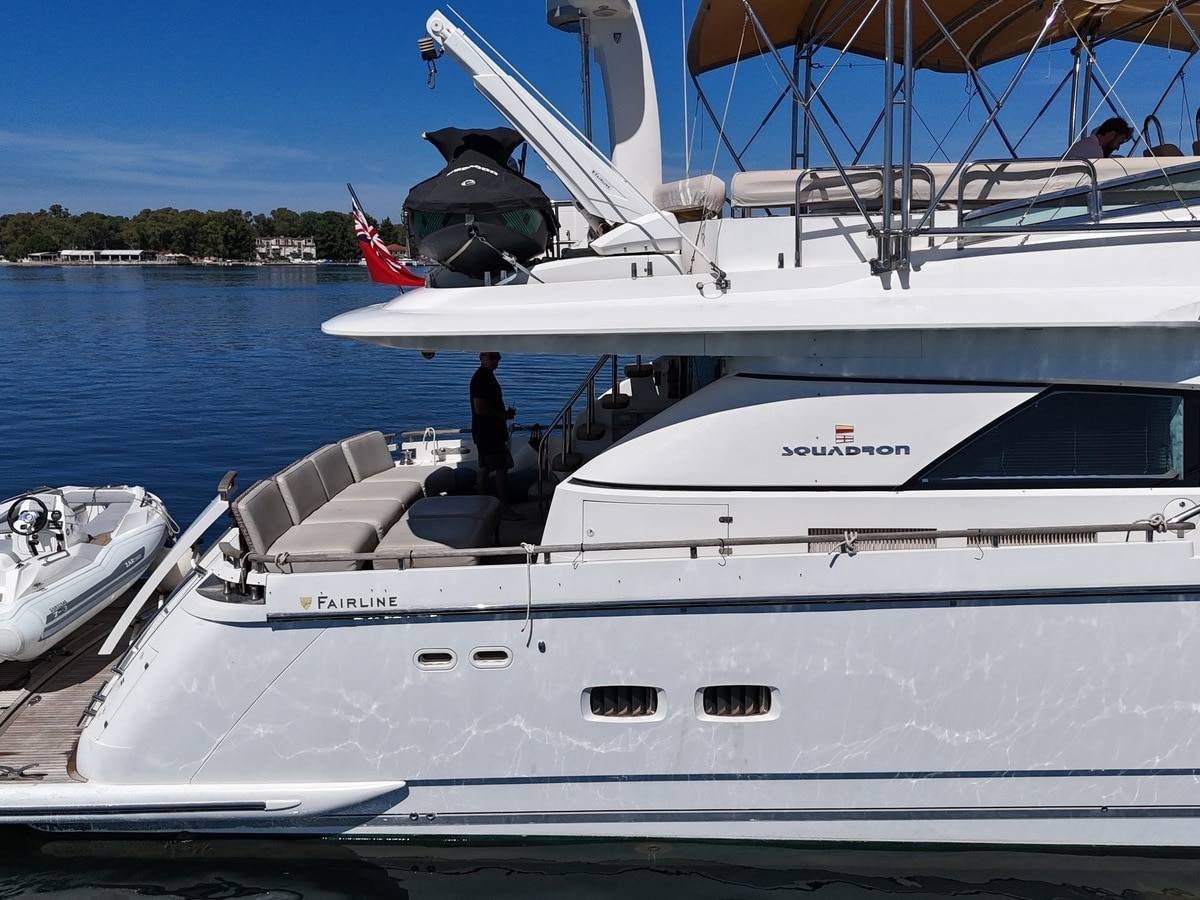 Fairline 78