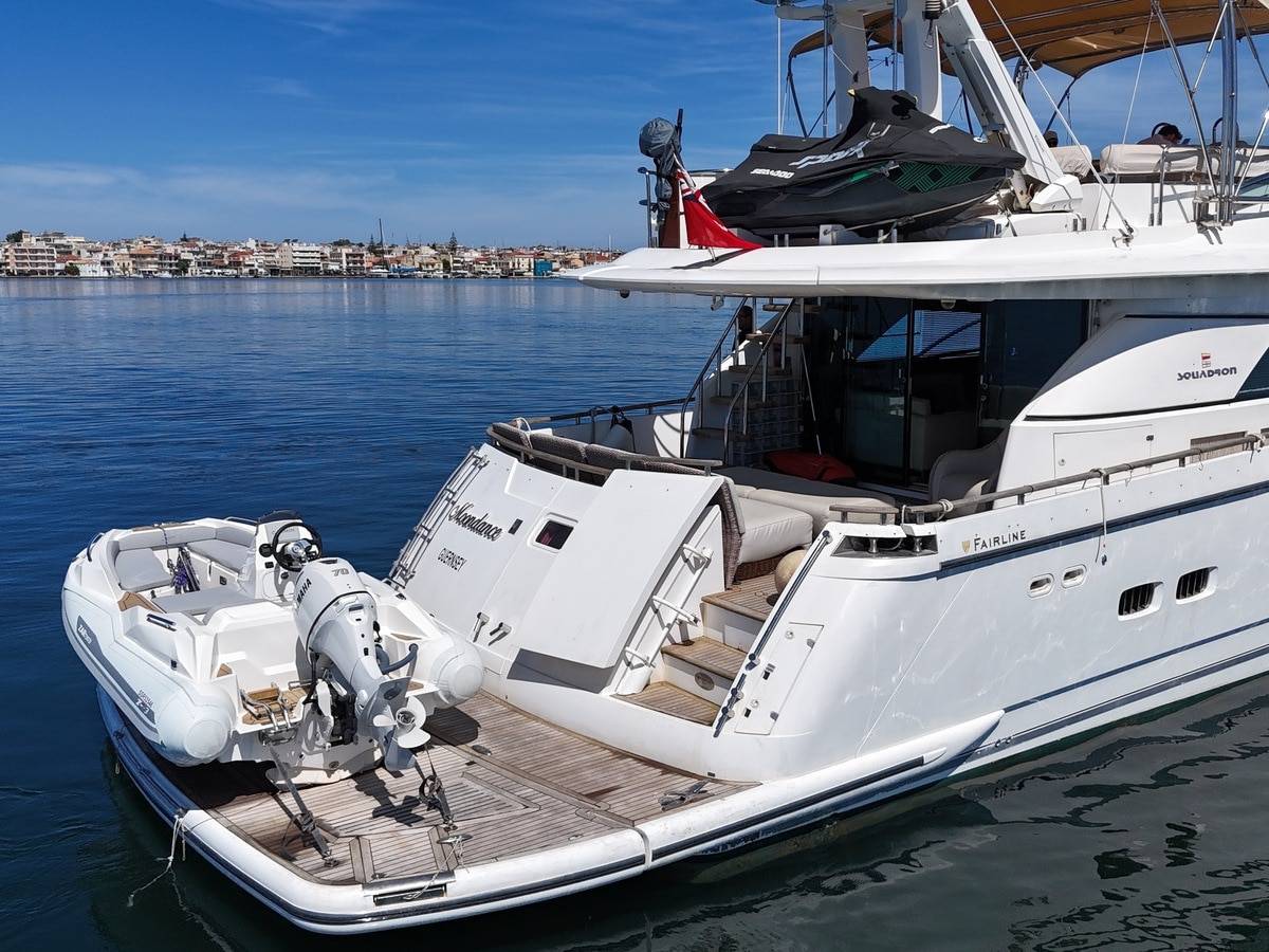 Fairline 78