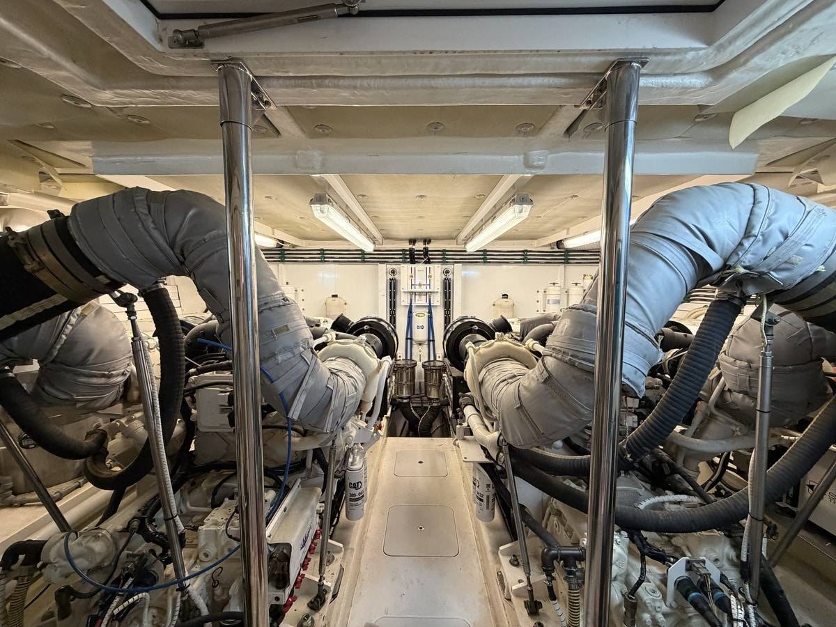 Fairline 78