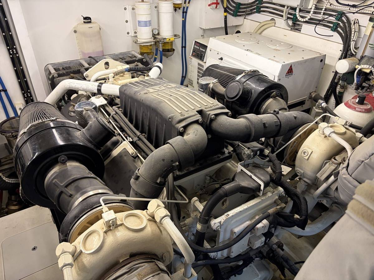 Fairline 78