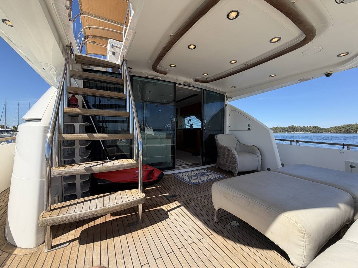 Fairline 78