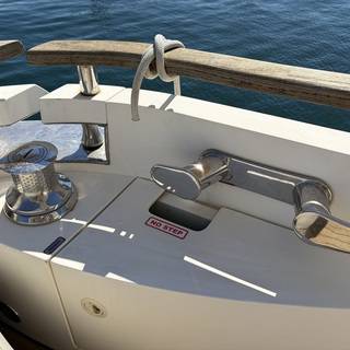 Boat image 100