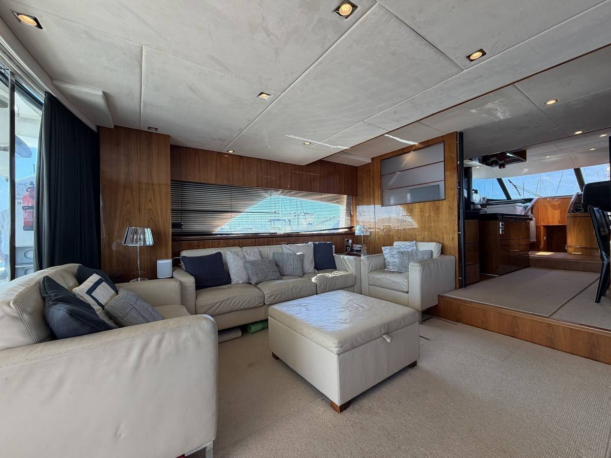 Fairline 78