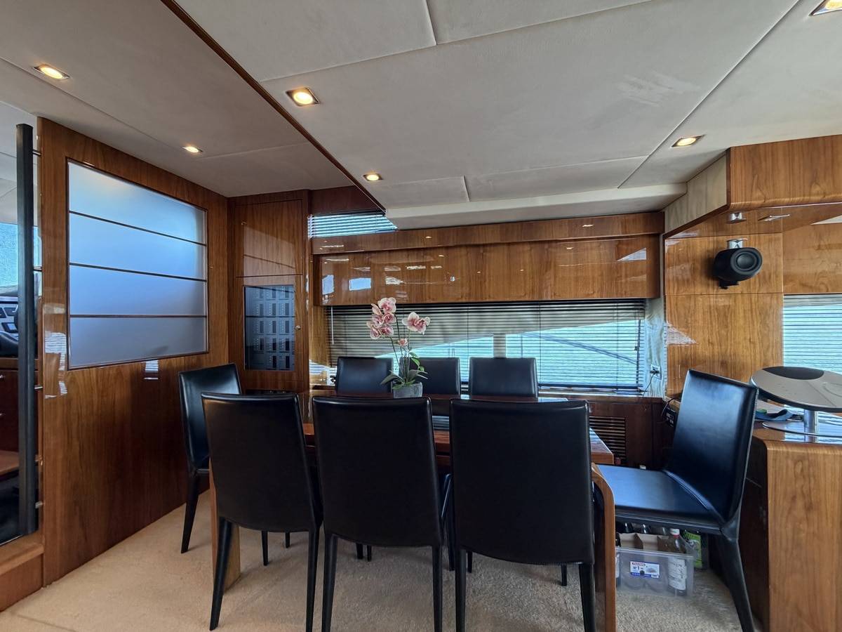 Fairline 78