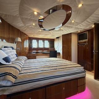 Boat image 63