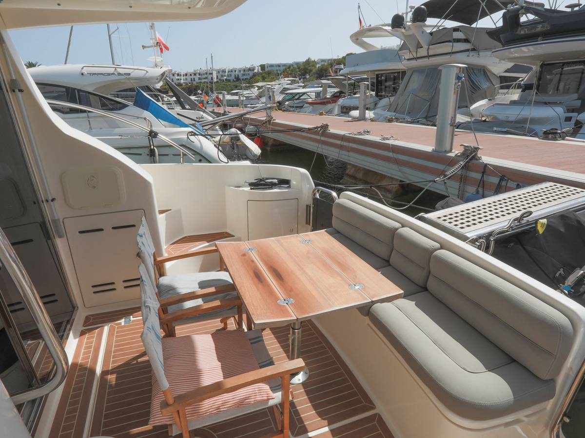 Azimut 39
