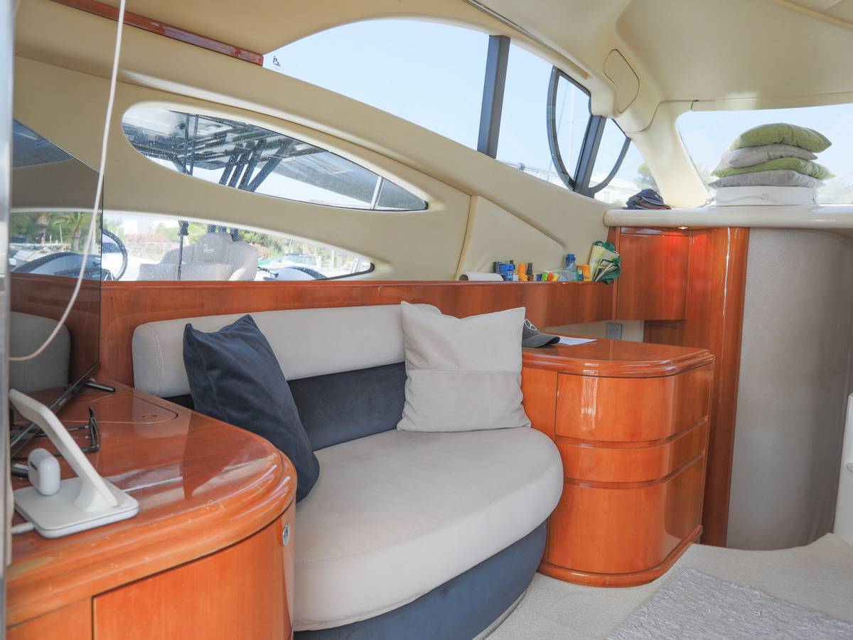 Azimut 39