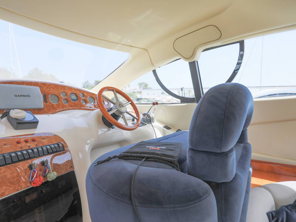 Azimut 39