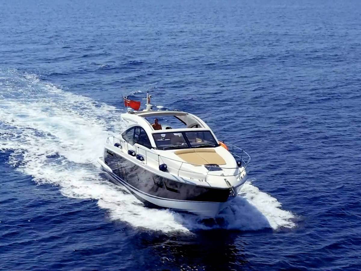Fairline 48