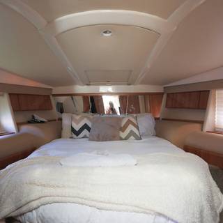 Boat image 13