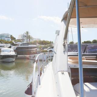 Boat image 5