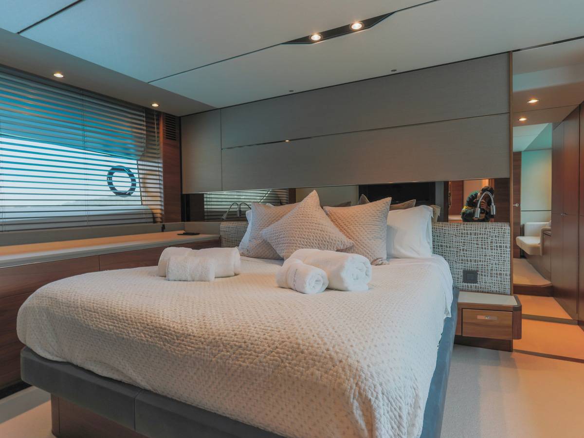 Princess 65
