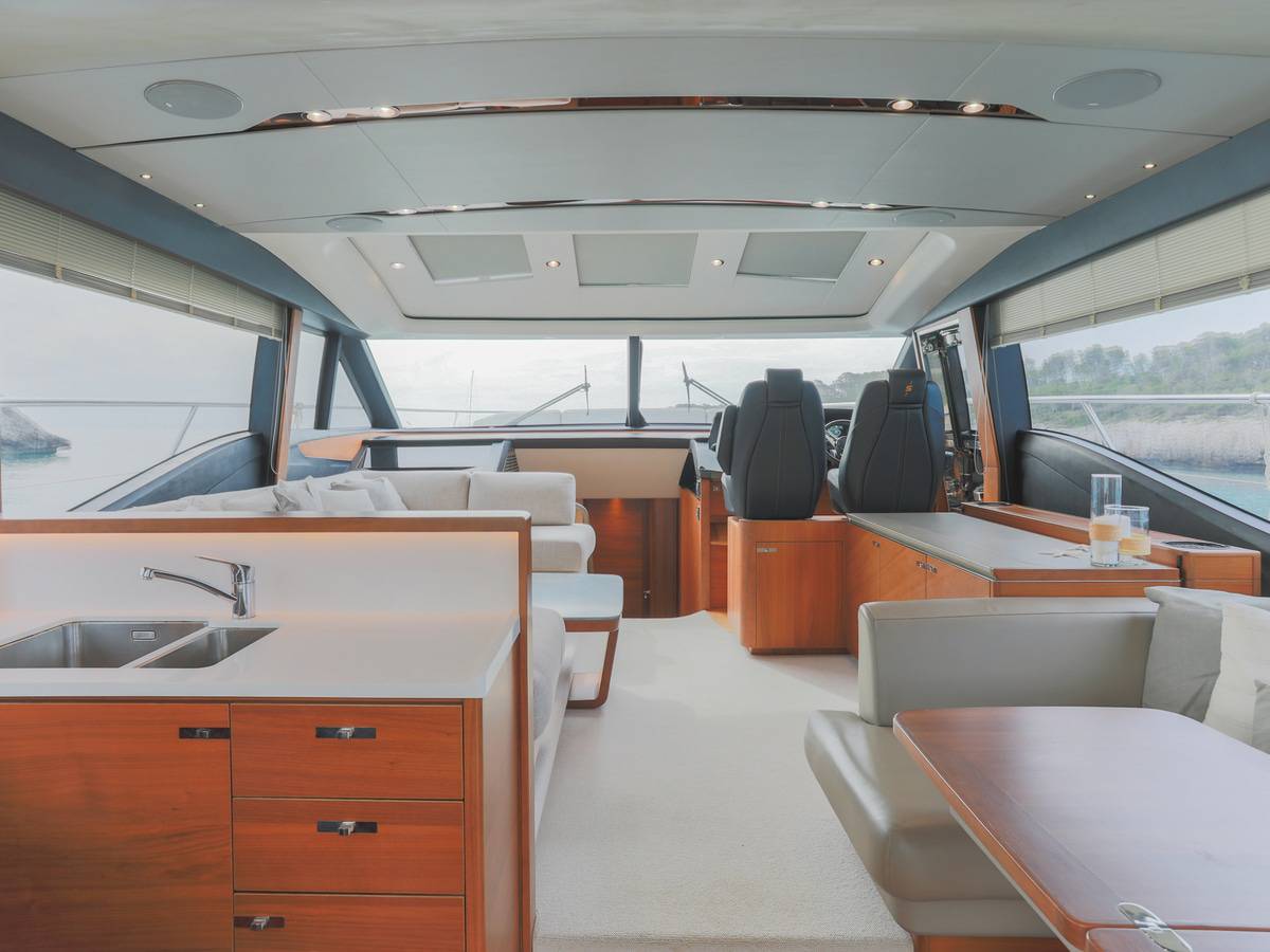 Princess 65