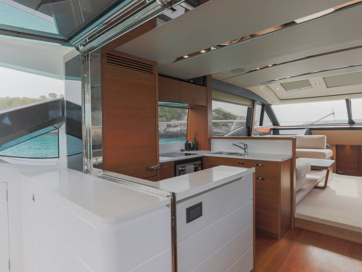 Princess 65