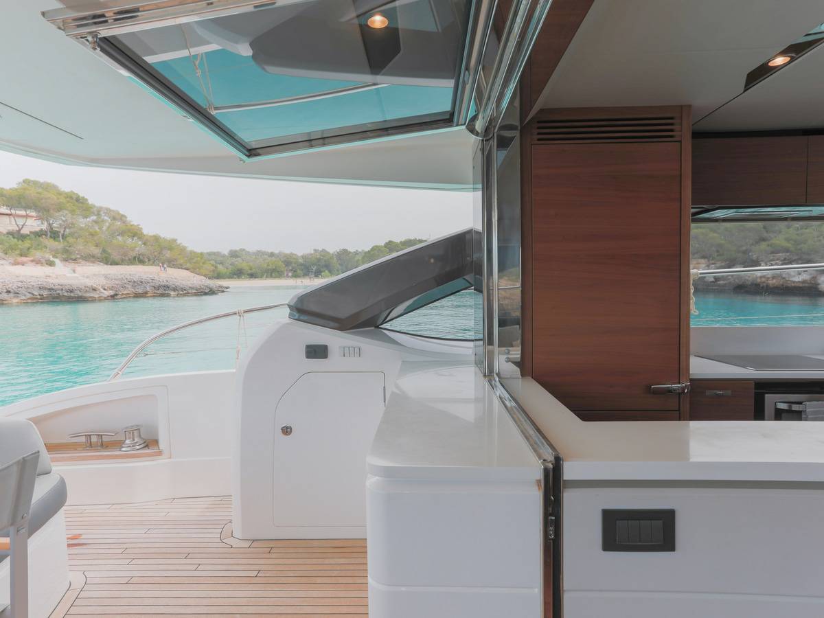 Princess 65