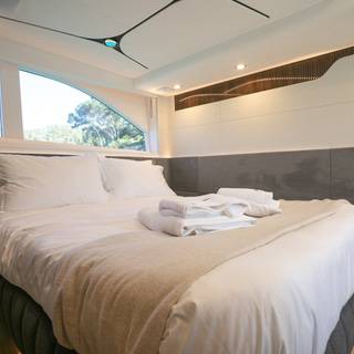 Boat image 8