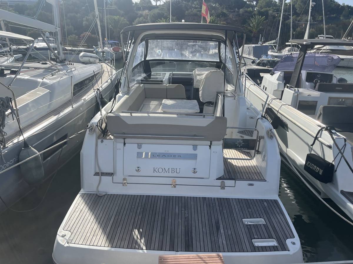 Jeanneau 30