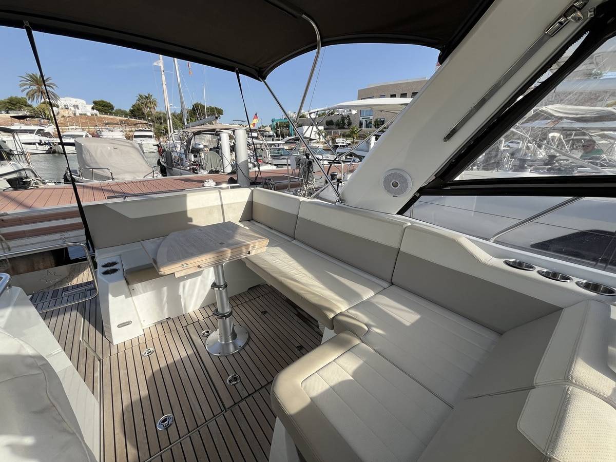 Jeanneau 30