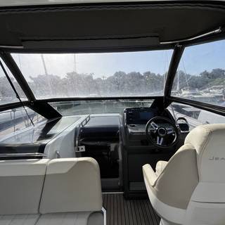 Boat image 8